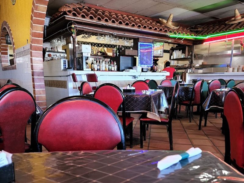 Eduardo's Mexican Restaurant interior